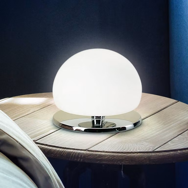 Fabas Luce Lampada da tavolo a LED Morgana, dimmerabile, Bianco / Opale, Camera da letto, Vetro, Moderno, Lampada da tavolo LED