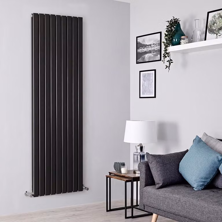 Radiatore Verticale Design Nero Colonne Piatte 1780x630mm - Pannello Doppio - Stile Moderno