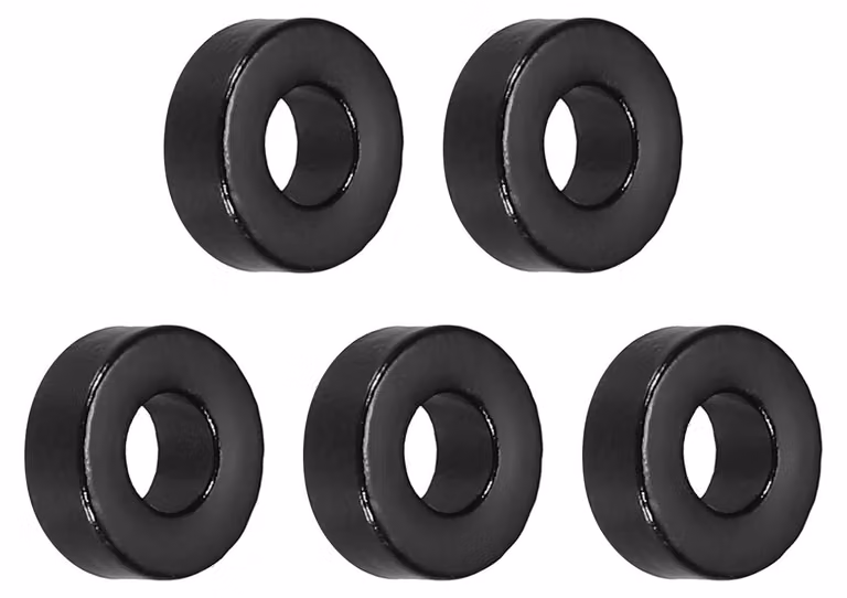 5 nuclei toroidali in ferrite, dimensioni 3,8x8x3,3 mm, polvere di ferro, forma ad anello, colore nero