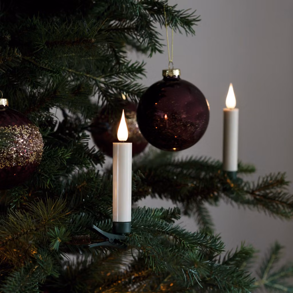 Decorazione natalizia Konstsmide, illuminazione albero a LED, 10 candele per albero senza fili, fiamma 3D, timer 5 ore, telecomando, bianco caldo, a batteria