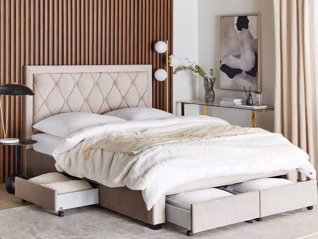 Letto contenitore Glam Design in velluto beige con cassetti e testiera alta trapuntata L/P: 160 x 200 cm – 1