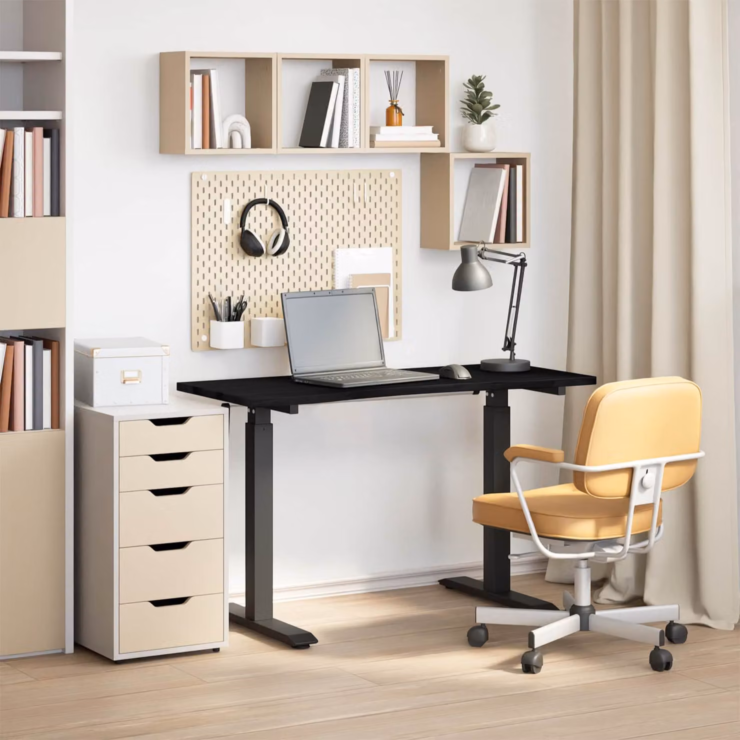Scrivania regolabile in altezza vidaXL con manovella, design moderno in legno e metallo, Nero e Marrone, L: 120 cm, H: 115,5 cm, P: 60 cm