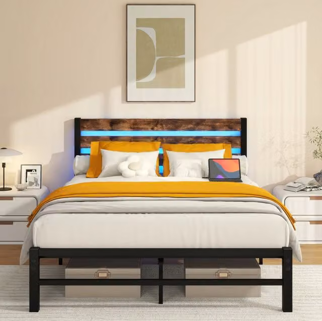 Letto matrimoniale MODFU con testiera in MDF e struttura in metallo, illuminazione LED RGB sottostante, colore marrone antico e multicolore, L/P/H: 120 x 200 cm