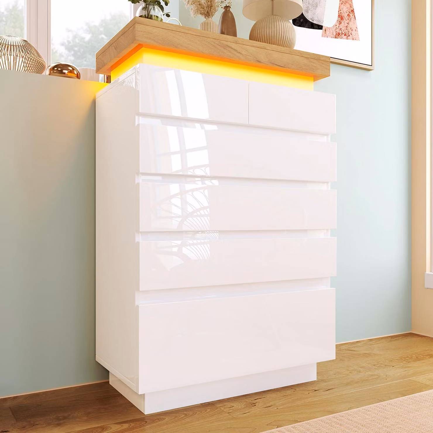 Comodino bianco lucido con 6 cassetti e illuminazione a LED, dimensioni 115x73x39 cm