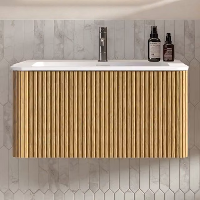 Mobile bagno sospeso 80 cm con lavabo in mineralguss, design a scanalature, finitura rovere, preassemblato