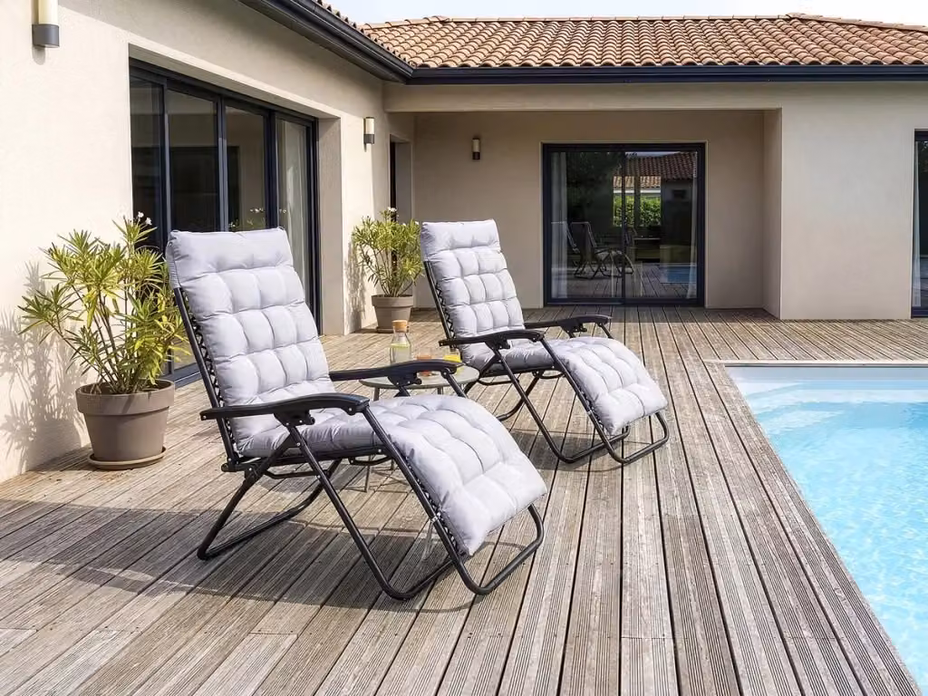 Poltrona da giardino relax a gravità zero Sintra con cuscino imbottito in textilene e metallo Habitat - Grigio - L: 109 cm, P: 64 cm, H: 64 cm – 2