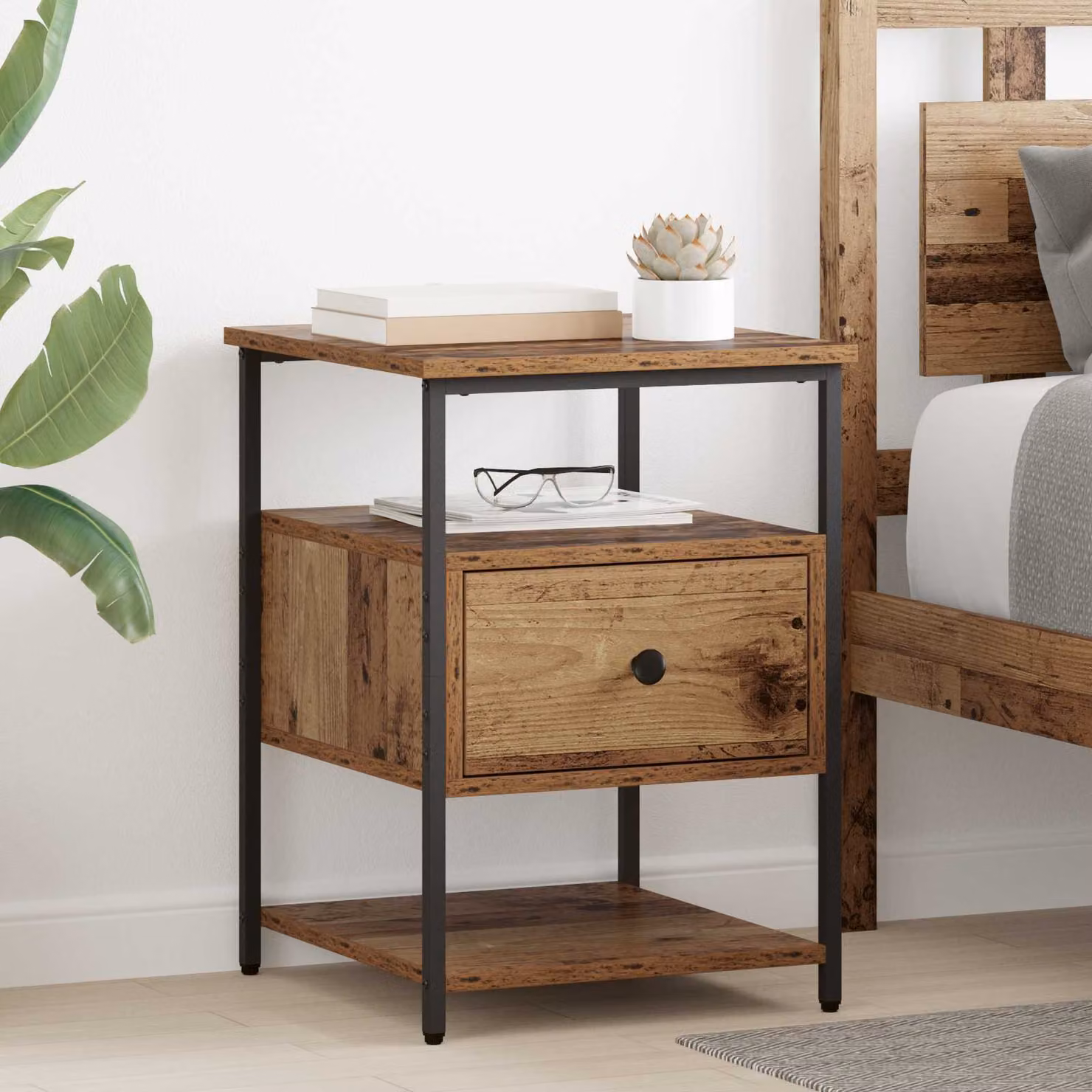Armadio da notte vidaXL in legno vecchio marrone L 40 cm, P 42 cm, H 56 cm