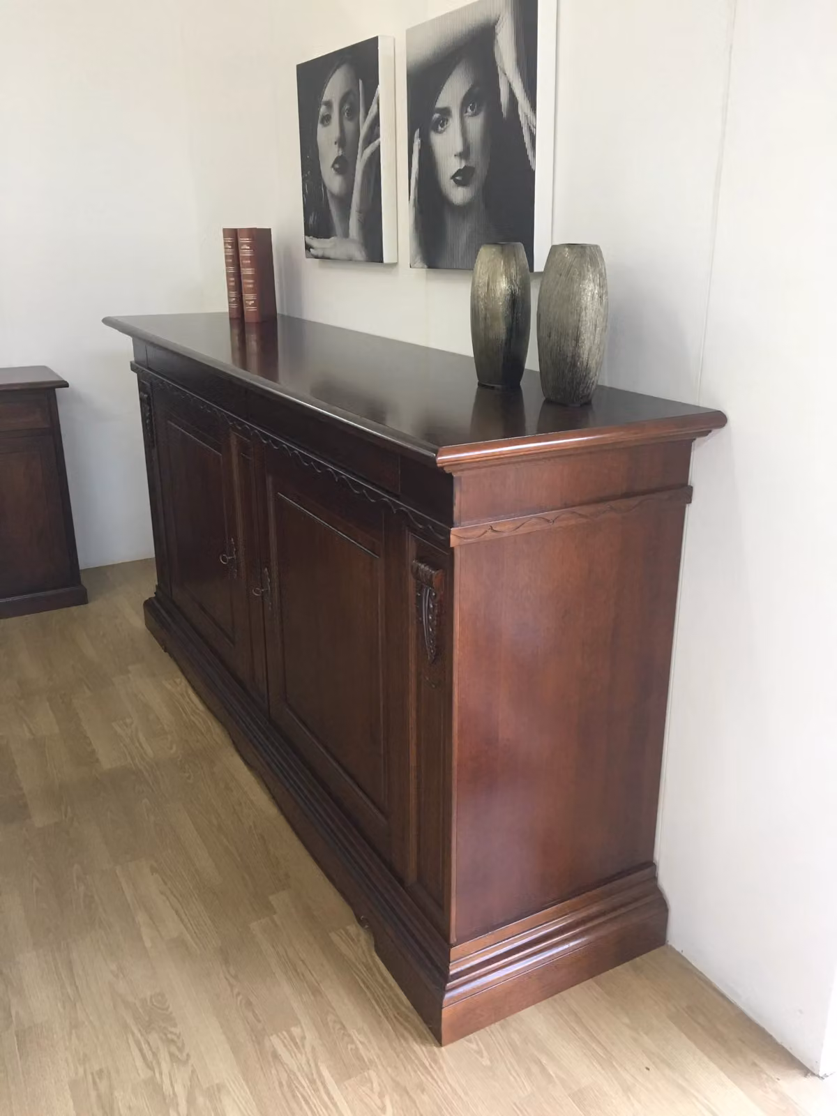 Madia credenza a 2 ante in legno tinta noce Mobili 2G L: 214 cm, P: 53 cm, H: 123 cm – 2