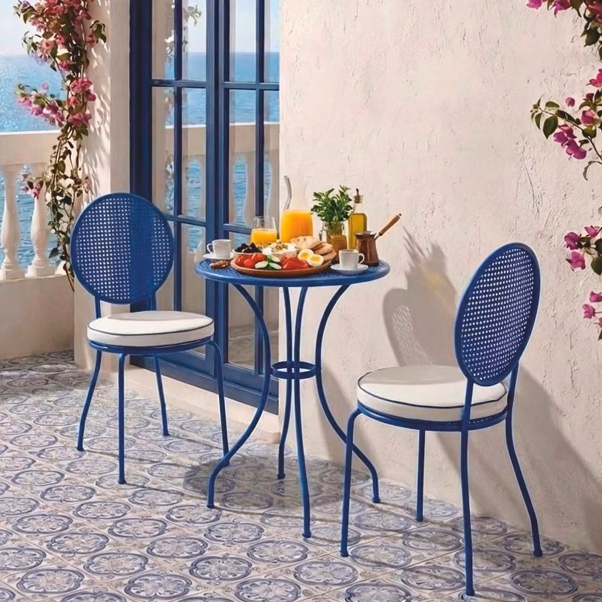 Casa Padrino: set da giardino in stile Art Nouveau in ferro battuto, blu/bianco crema - Arredamento per hotel e giardini