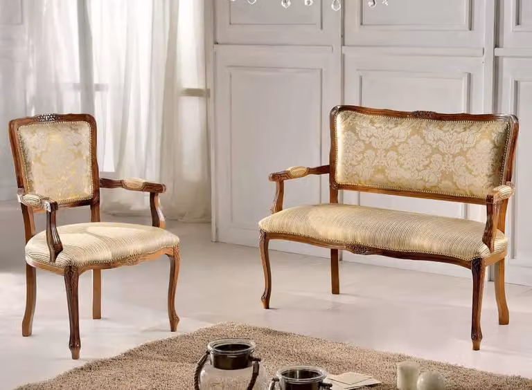 Poltrona imbottita in legno di faggio con decorazioni floreali e braccioli Mobili 2G