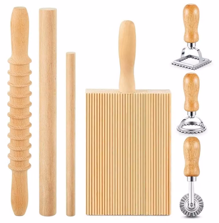 Set di 7 utensili per la preparazione della pasta fatta in casa