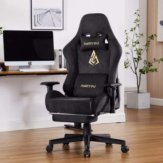 Sedia Gaming Minimal Nero con Poggiapiedi Regolabile, Schienale con Poggiatesta e Seduta Girevole in Finta Pelle – 1