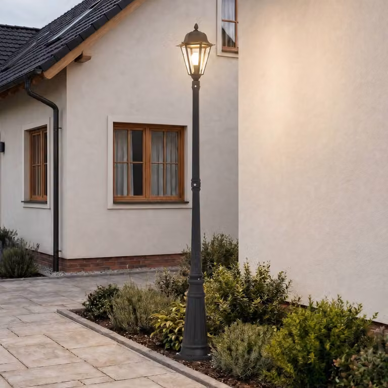 Lindby lampada da esterno Edana, 211 cm, antracite, E27, IP44 Edana, Nero, Alluminio, Moderno