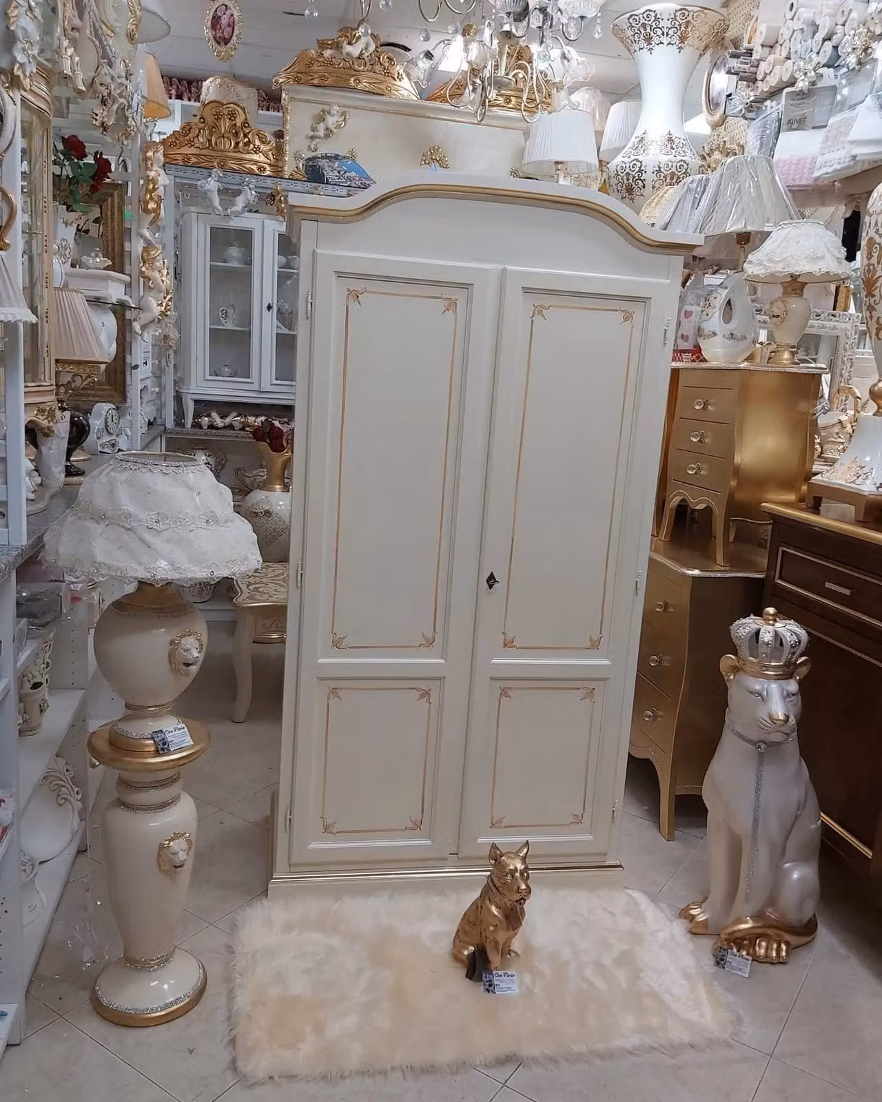 Armadio 2 ante in legno stile shabby chic avorio anticato con decorazioni arancioni Mobili 2G L/P/H: 107 x 55 x 197 cm – 1