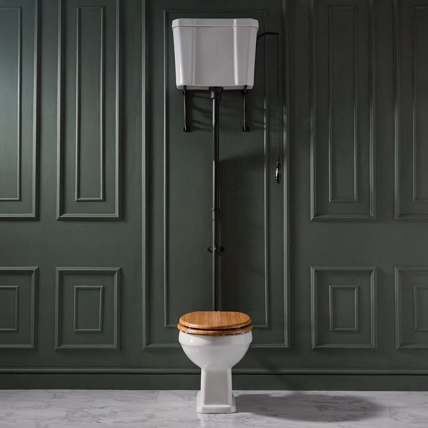 Sanitario WC Tradizionale Alto con Cassetta - Kit Scarico Nero Opaco e Copriwater WC Rovere - Richmond