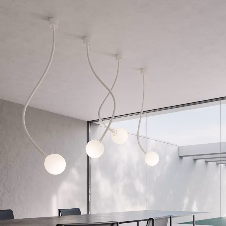 Karman Plafoniera di design Moony, dimmerabile, Bianco / Opale, Soggiorno / Sala da pranzo, Vetro, Design, Plafoniera