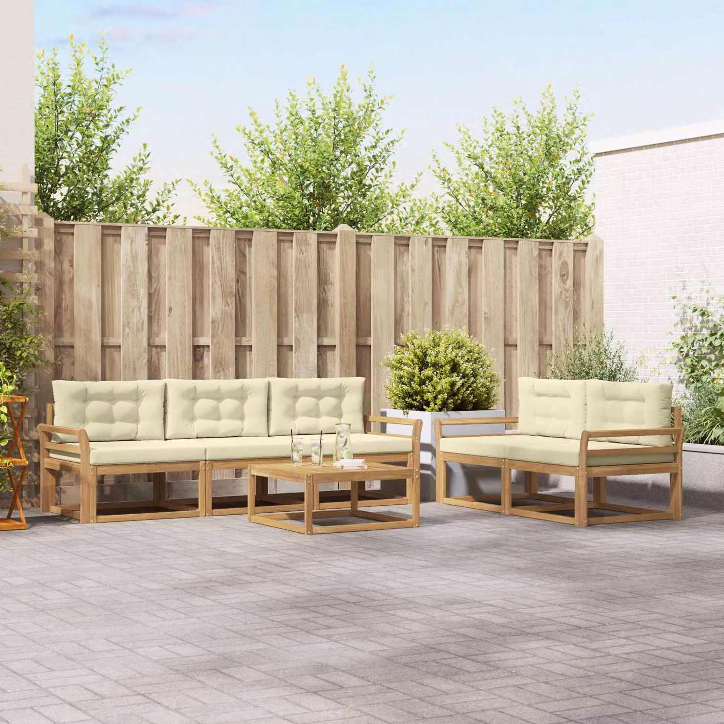 Set di divani da esterno vidaXL 6 pezzi in legno di acacia con cuscini Bianco e Beige