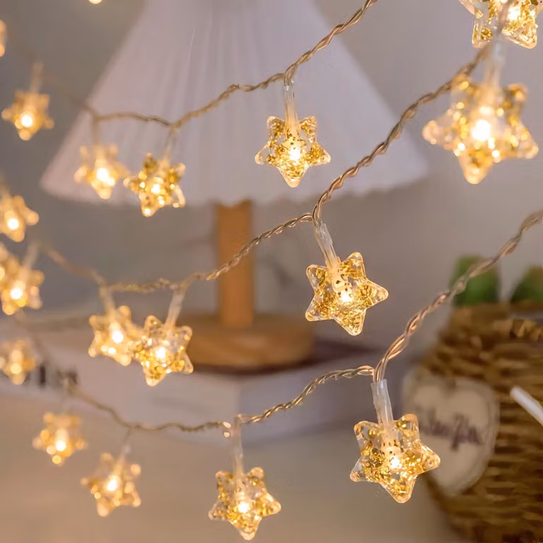 Catena luminosa a forma di stella, 5 metri, 30 LED, alimentata a batteria, 2 modalità, luce bianco caldo