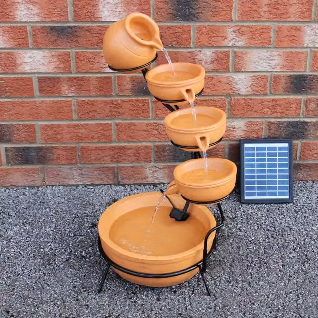 Fontana Solare a Cascata da Giardino con Batteria di Supporto da 6 Ore Fontanella con Pannello Solare e Picchetto Fontanella a Vasi Fontana con Ciotole - Terracotta
