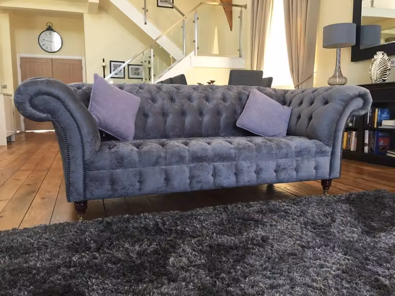 Chesterfield Design Luxus Polster Sofa Couch Sitz Garnitur Leder w1