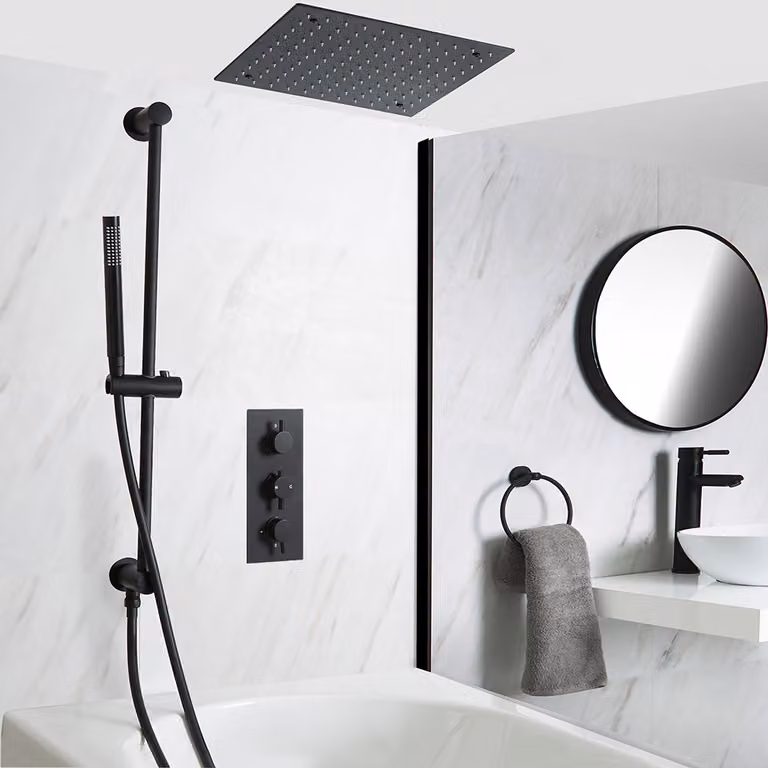 Sistema Termostatico per Doccia e Vasca Nox di HudsonReed in Ottone Nero Opaco con Soffione Quadrato da 40 cm, Asta Saliscendi e Doccetta (2 Vie)