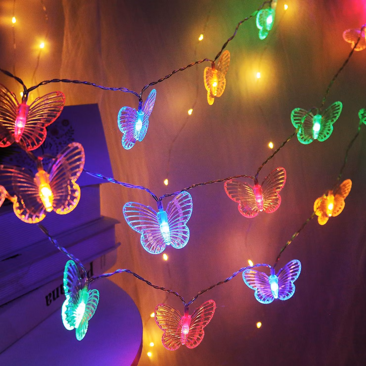 Catena luminosa a forma di farfalla, 3 metri, 20 LED colorati, alimentata a batteria