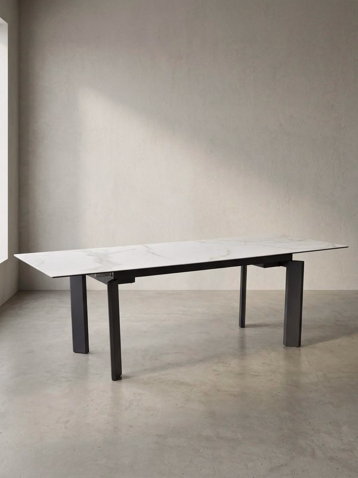 Tavolo da pranzo allungabile effetto marmo | Elegante tavolo da pranzo 180-240 cm | Tavolo da cucina bianco con piano in Vetroceramica e vetro | Moderno ed elegante | Sala da pranzo | Malta di Kadima Design