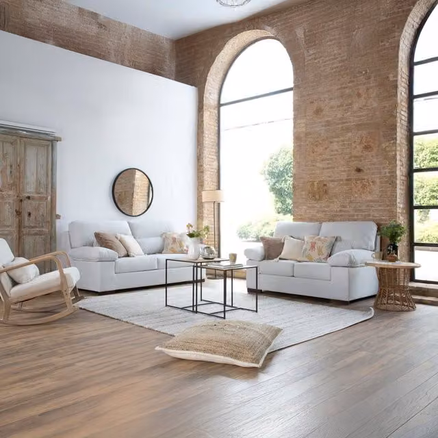 Set di divani Banak composto da un modello a 3 posti e uno a 2 posti in tessuto bianco stile boho con coperture rimovibili e cuscini inclusi