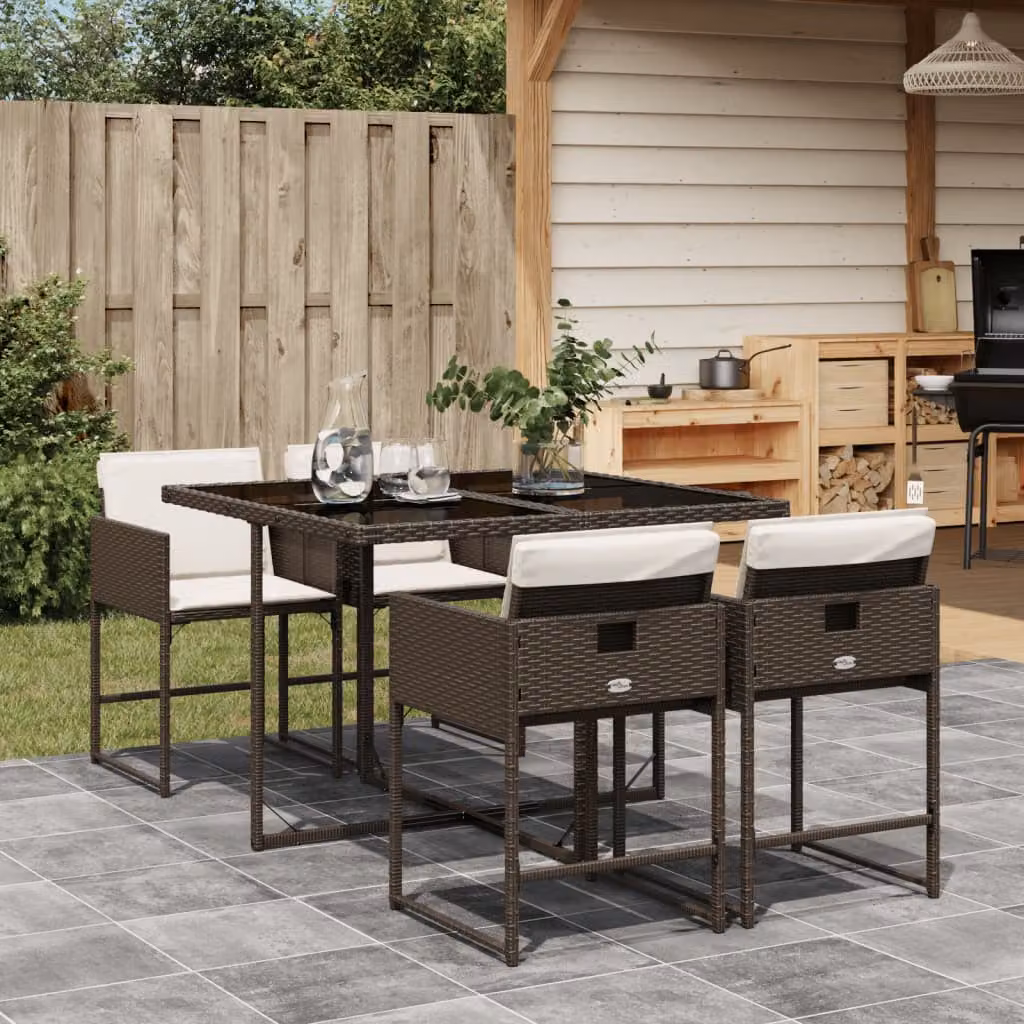 Set da Pranzo da Giardino vidaXL in Polyrattan e Metallo con Piano in Vetro e 5 Cuscini, Marrone e Nero – 1