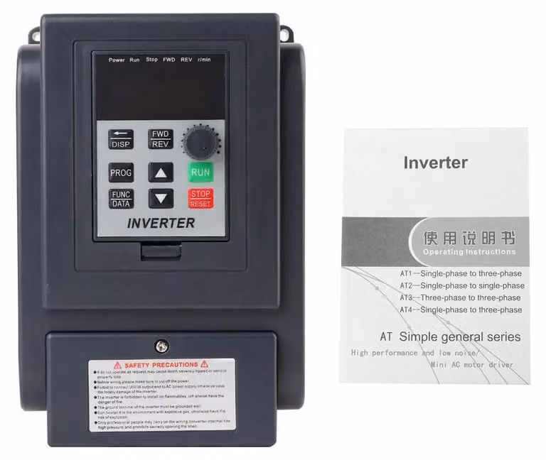 Convertitore monofase, 220V di ingresso - Potenza: 1,5 kW - Corrente: 8A - Adatto per officine e cantieri