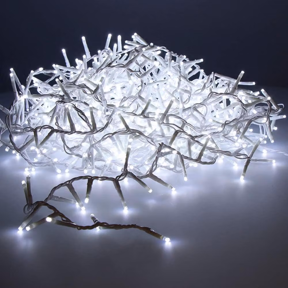 Catena luminosa a LED, 16 metri, 500 LED bianchi freddi, con effetto tremolante, per uso esterno