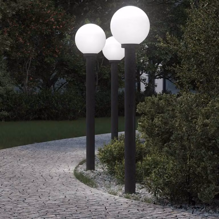 Set di 3 lampioni a palo vidaXL neri per giardino e terrazza, protezione IP44, Altezza: 120 cm