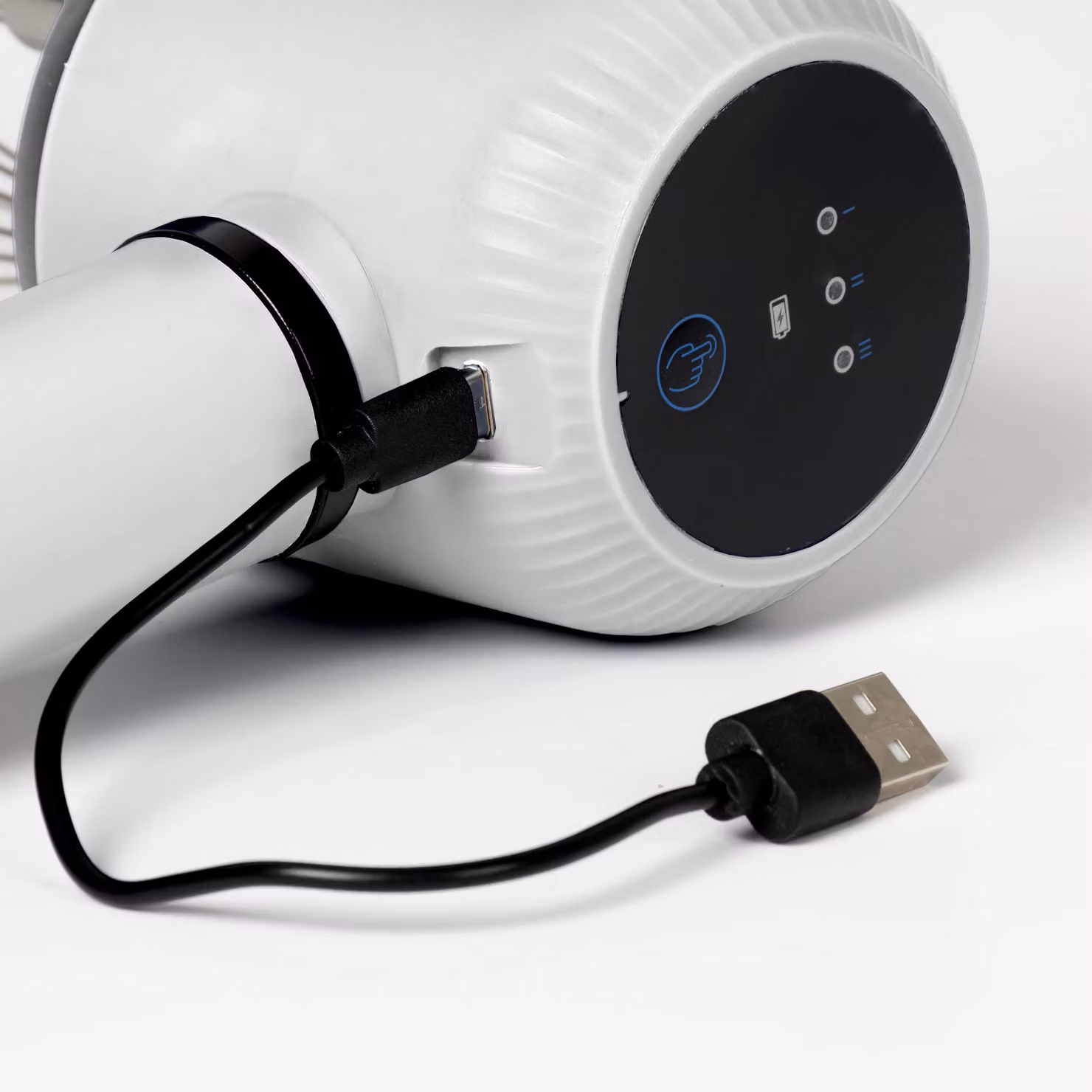 Dictrolux Sbattitore Elettrico Ricaricabile USB da 20 Watt, Colore Bianco – 3