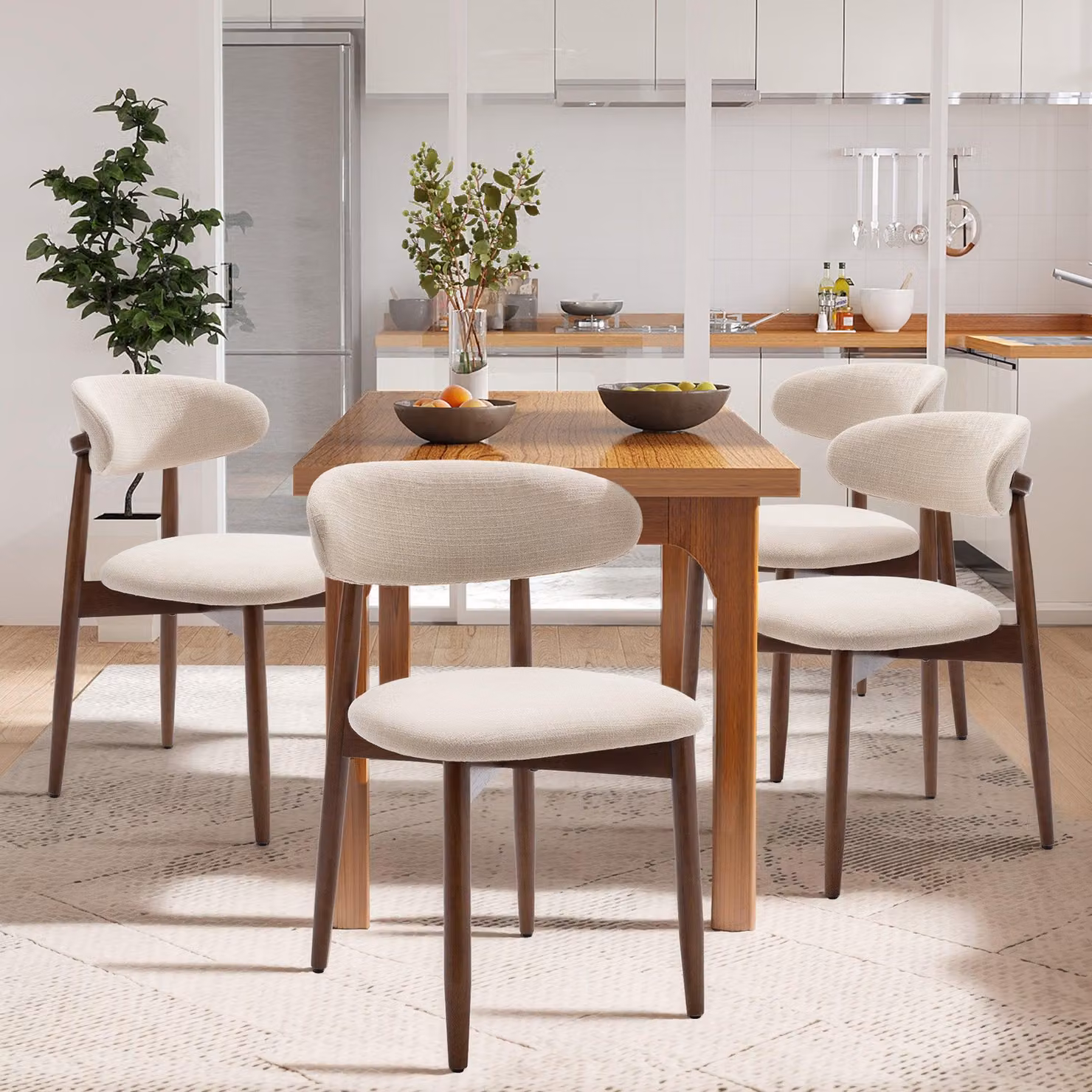 COLAMY Set di 4 sedie imbottite con gambe in legno, sedie da pranzo in stile scandinavo per cucina e soggiorno, beige