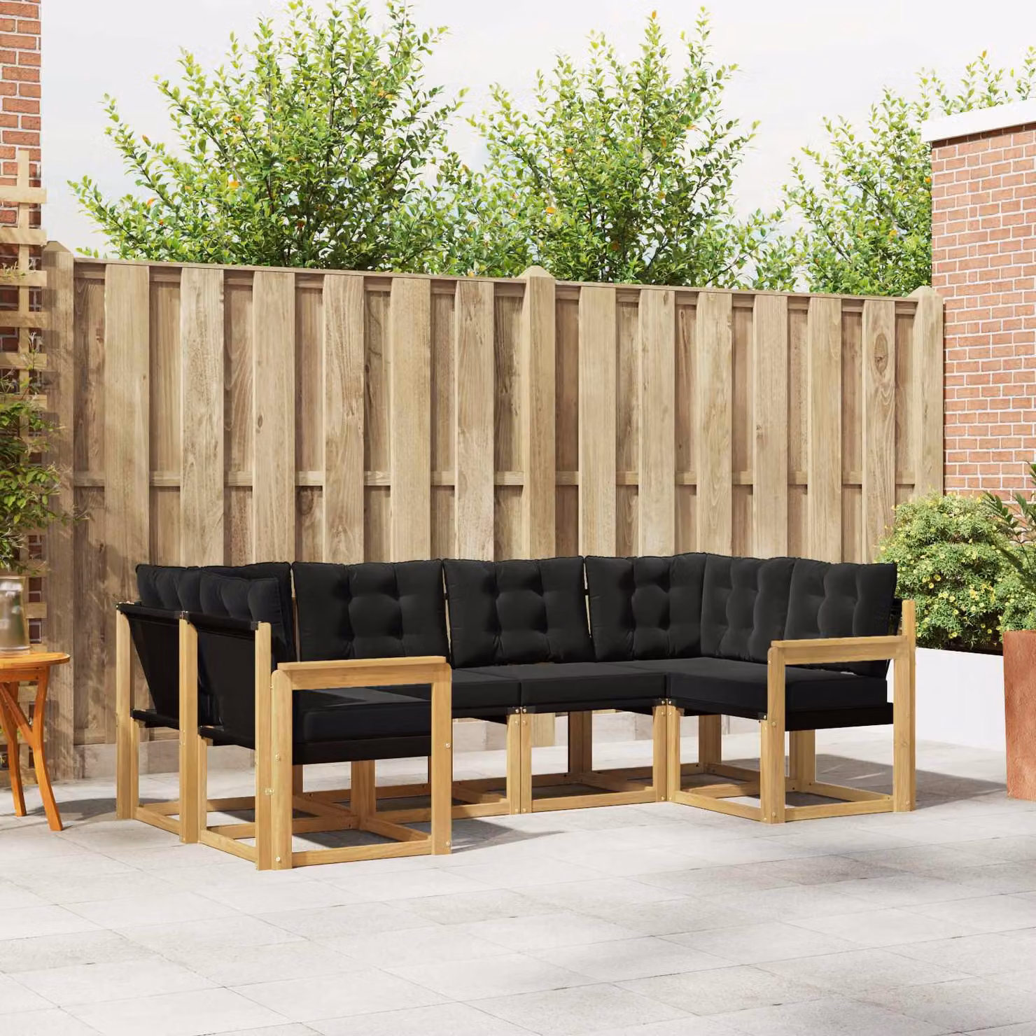 Set di divani da esterno vidaXL a forma di L composto da 6 pezzi in legno di acacia con cuscini bianchi e neri