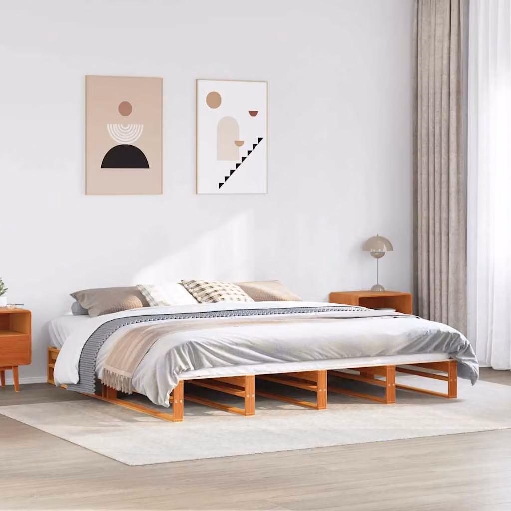 Letto in legno di pino vidaXL color marrone cera con doghe fisse e struttura rigida, L/P: 200 x 200 cm