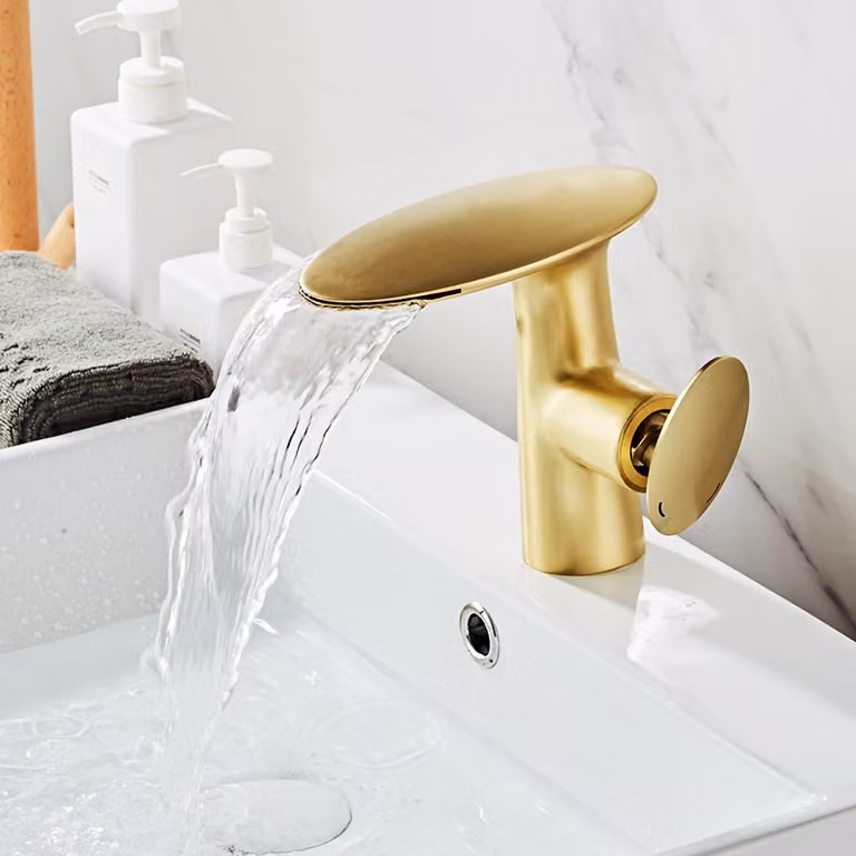 Rubinetto per lavabo, acqua calda e fredda - Bianco, design semplice