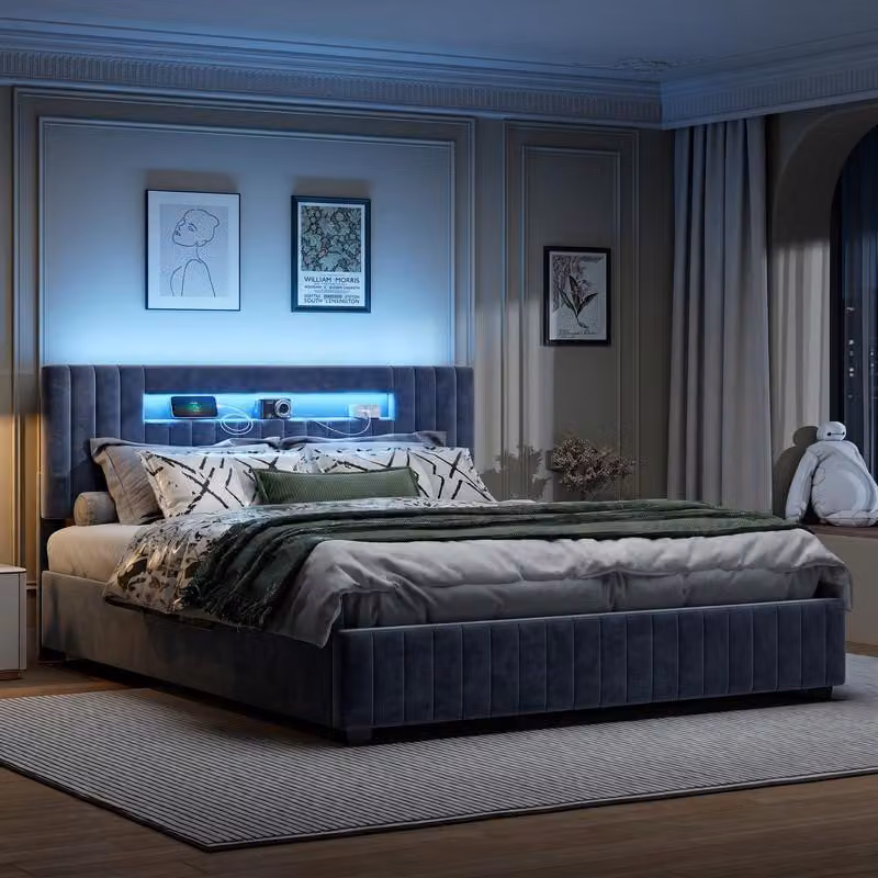 Struttura letto ProximaX in velluto grigio 140x200 cm con LED RGB e vano portaoggetti, letto imbottito con funzione idraulica e telecomando