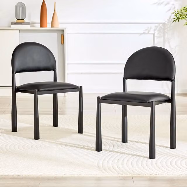 Set di 2 sedie da pranzo moderne WISHDOR in ecopelle nera con schienale semicircolare e struttura in metallo, Altezza: 80 cm