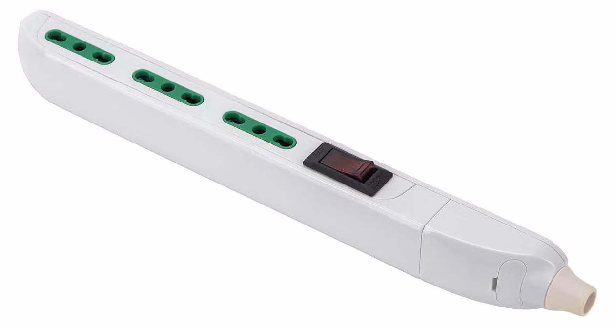FANTON 47406 Ciabatta multipresa slim, 3 prese a due poli, con interruttore di sovraccarico, senza cavo