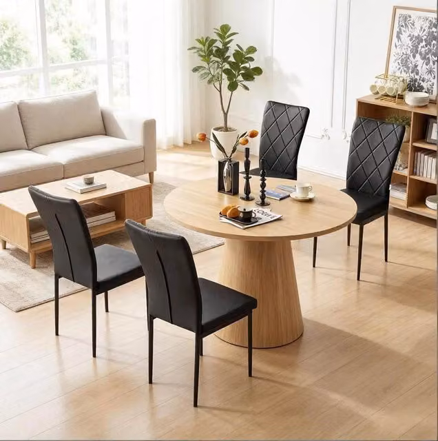 Set da 4 Sedie da Pranzo in Similpelle Vintage Nera con Struttura in Metallo, 42x94,5x59 cm
