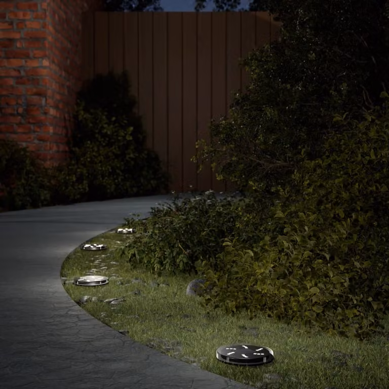Set di 4 luci solari da terra vidaXL con picchetti per giardino, LED bianco caldo, impermeabili IP65, colore nero