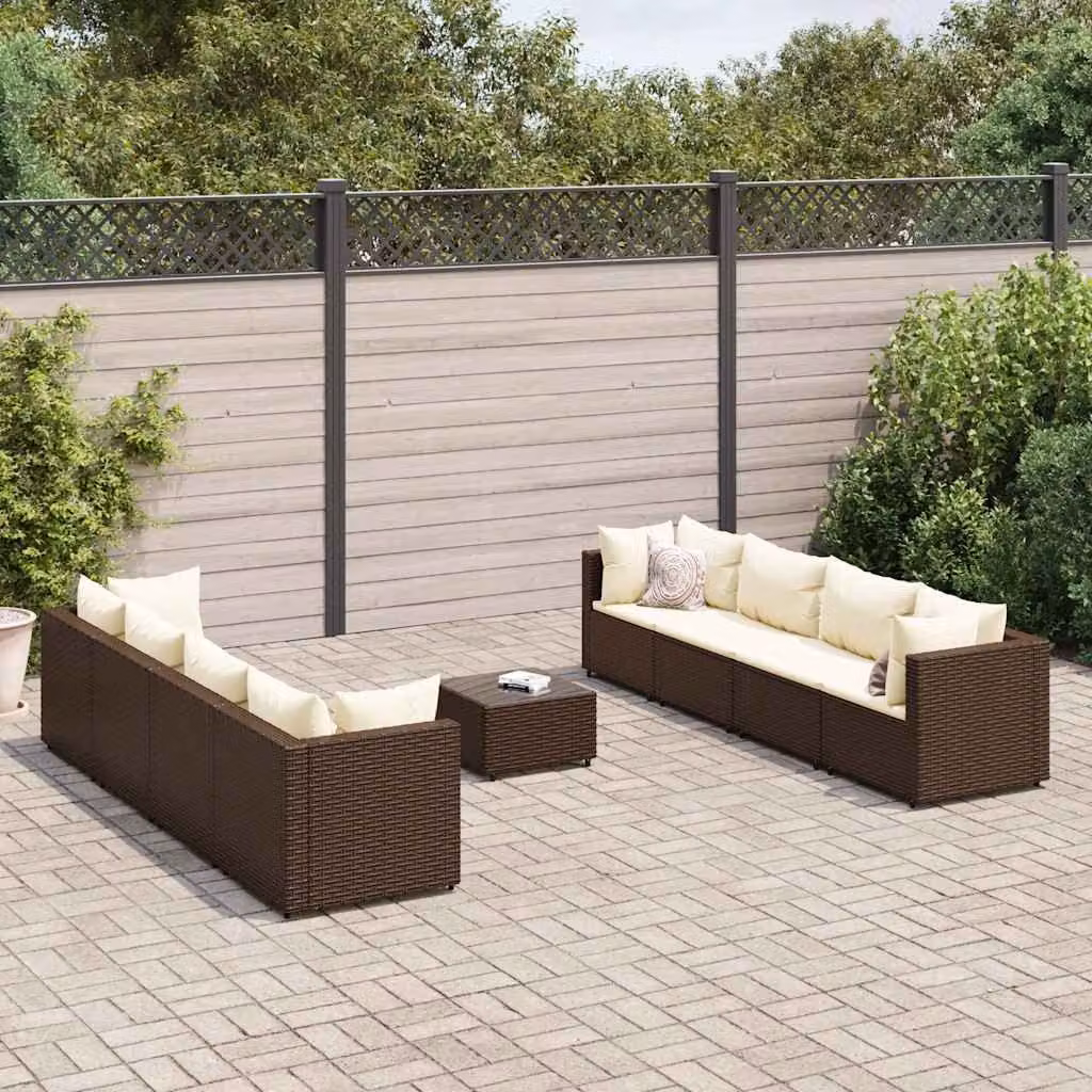 Set di divani da giardino vidaXL 9 pz in rattan marrone con cuscini bianchi e tavolino da esterno con struttura in metallo e design moderno a L