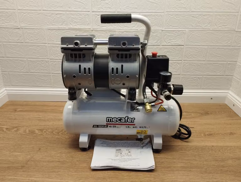 Compressore d'aria MECAFER 425513 6 L