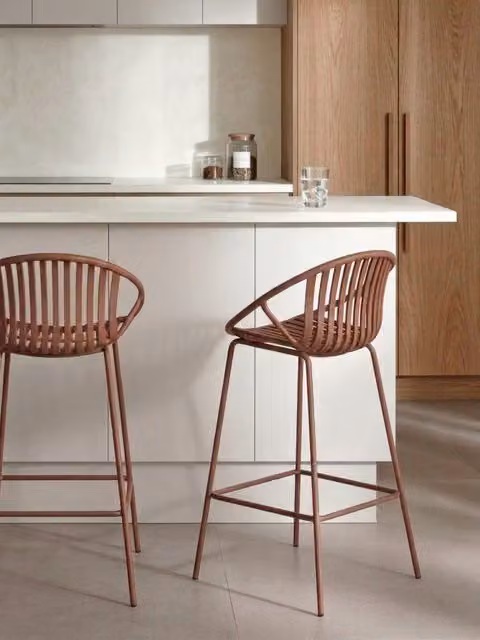Sgabello Barow Kenay Home colore terracotta con finitura opaca per giardino e terrazza