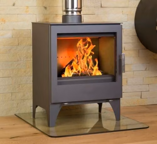 EEK A+ Stufa a legna Victoria Modena L - 9,8 kW