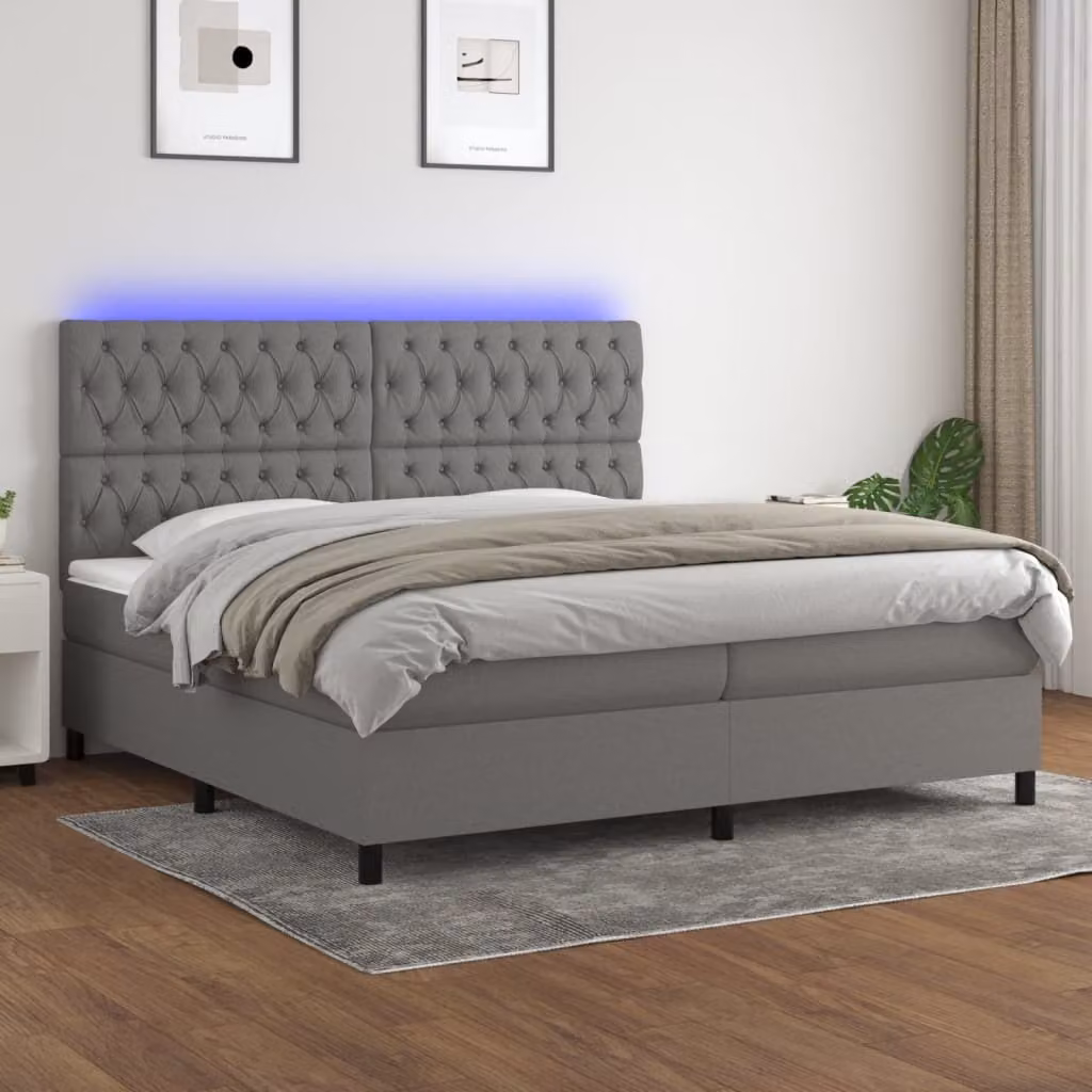 The Living Store Letto a molle con materasso e LED in tessuto grigio scuro 200x200 cm