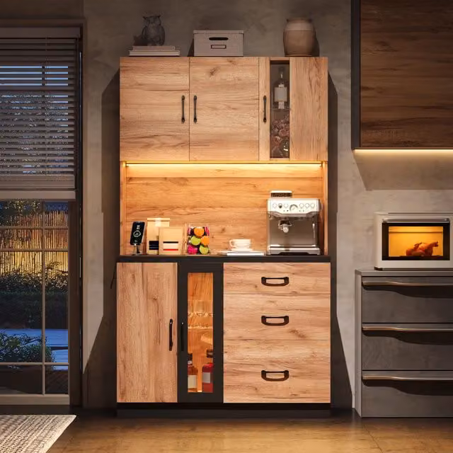 Armadio alto da cucina moderno 105x40x180 cm, nero e effetto legno, con illuminazione LED, ripiani regolabili e presa europea. Per cucina, sala da pranzo, soggiorno