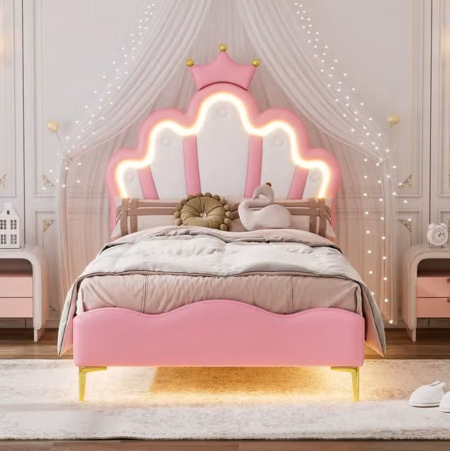 Letto singolo con testiera a corona e illuminazione LED sottostante in ecopelle rosa, L/P/H: 90 x 200 x 203 cm – 1