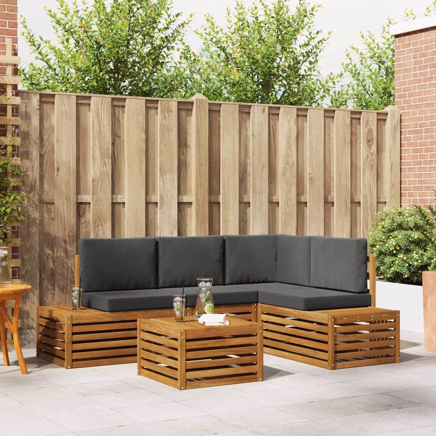 Set di divani da esterno vidaXL a forma di L in legno di acacia con tavolo da caffè, colore marrone, beige e antracite